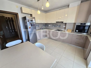 Apartament 3 camere 2 bai 3 balcoane pet frendly Constitutiei Sibiu - imagine 6