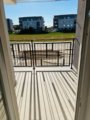 2 camere| Giroc| bloc nou| loc de parcare| balcon - imagine 11