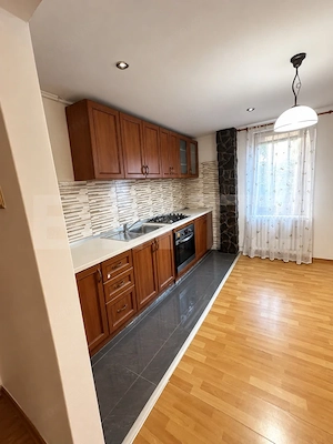 Apartament 3 camere, 90 mp, zona Centrala – Reghin - imagine 7