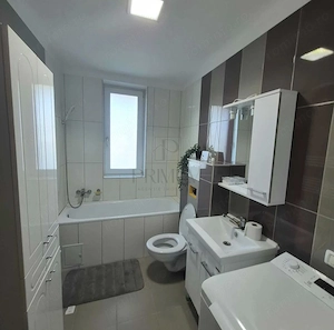 GIROC - 2 CAMERE - DECOMANDAT - CURTE PRIVATA - MOBILAT SI UTILAT - imagine 4