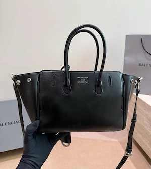 Balenciaga geantă de damă, piele naturală