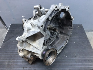 Vw polo seat ibiza 1.2 1.4 5 trepte 02T301103AB cutie de viteze