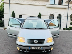 VW Sharan An 2010 2.0 TDI 4x4 7 Locuri Livrare Gratuita - imagine 2