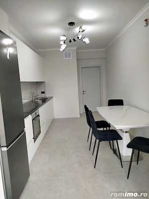Apartament cu  2 camere de inchiriat in zona  Tineretului cu centrala proprie - imagine 3