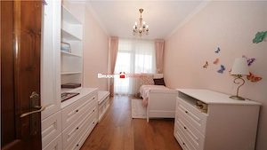 Apartament cu 3 camere, terasa generoasa si doua locuri de parcare, Ared - imagine 13