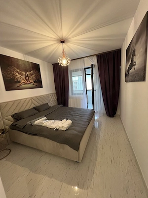 De Închiriat 2 Camere, Dream Residence, finisaje lux, Loc de Parcare - imagine 5