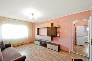 De vanzare apartament 2 camere Micro 39, etaj 3 - imagine 2