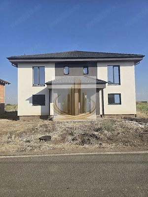 1 2 Duplex de vanzare