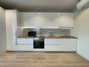Apartament 2 camere situat in zona Aparatorii Patriei la 2 minute de metrou - imagine 2