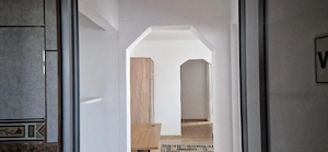 închiriez apartament  - imagine 6