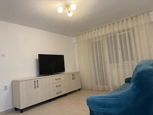 De inchiriat apartament 3 camere, renovat, zona centrala, Micro I,  Aleea Castanilor - imagine 5