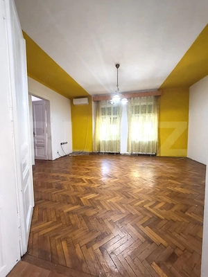 Casa istorica, 2 apartamnte, curte proprie- posibilitati multiple, zona Balcescu - imagine 2