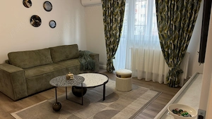 Apartament 2 camere etaj 2 4 - langa Scoala 7 si Piata  - imagine 3