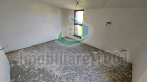 Apartament cu 3 camere, imobil nou, mansarda, zona centrala - imagine 5