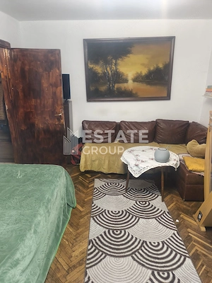 Apartament 2 camere, decomandat, Zona Soarelui