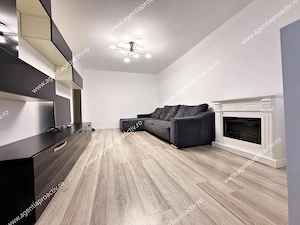 Apartament cu 2 camere decomandate, etaj 1   Micro 18 - imagine 2