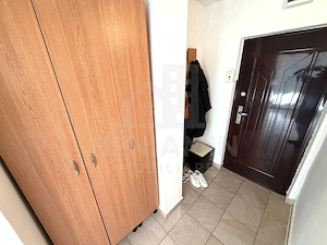 Garsoniera renovata integral la etajul 1 in Rovine - Frigorifer 27mp - imagine 7
