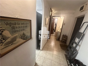 Decomandat, 53 mp cu centrala propie linga Generala 30 - imagine 12