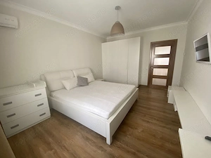 Va propunem spre inchiriere un apartament cu 2 camere situat in zona 13 Septembrie. - imagine 3