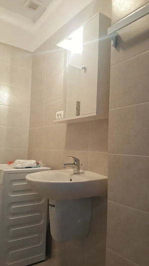 Proprietar, inchiriez garsoniera mobilata, utilata, in Militari Residence - imagine 8
