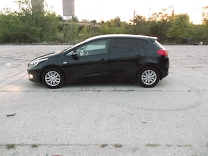 Kia ceed - - imagine 10