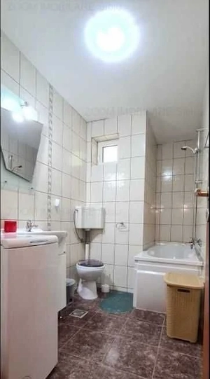 Apartament 2 camere zona Vasile Aron - imagine 4