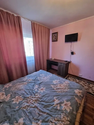 Inchiriez apartament cu 2 camere, T.Vladimirescu, et.1 - imagine 6