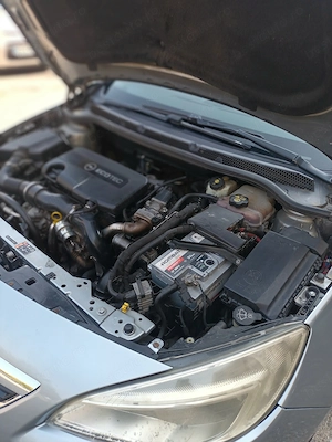 Opel astra j 2011 1,7 cdti - imagine 9