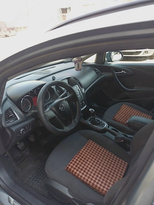 Opel astra j 2011 1,7 cdti - imagine 7