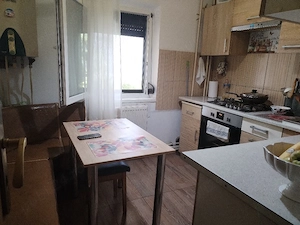 Apartament 3 camere zona Nord - imagine 4