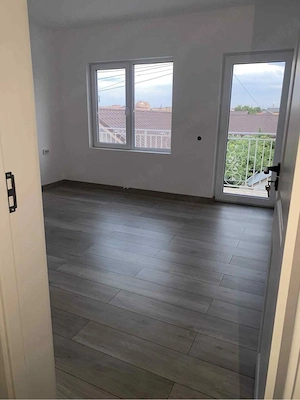 casa de vanzare tip duplex direct la strada asfaltata  - imagine 4