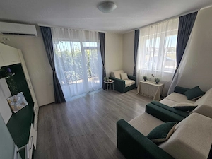 Apartament cu  2 camere si CURTE PROPRIE Giroc Timis