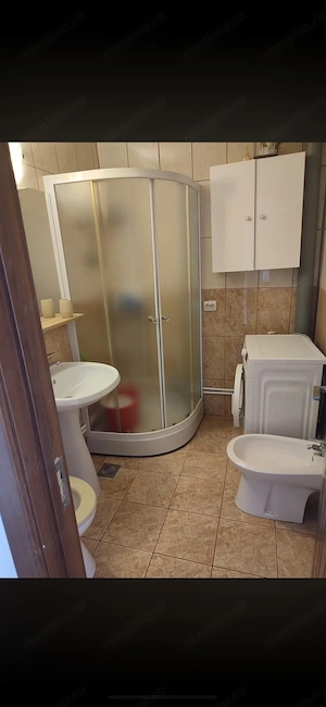 Apartament spațios  cu 3 camere decomandat,de vânzare  - imagine 9