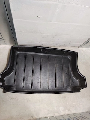 Tăviță portbagaj Toyota RAV4. - imagine 4