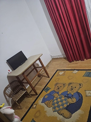Închiriez apartament 2 camere bloc T1 et 2 zona Monument Balș jud Olt - imagine 3