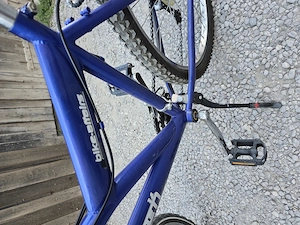 Bicicleta de vânzare. 