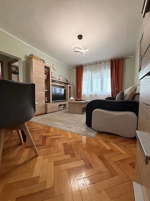Apartament 3 camere, semidecomandat, 51 mp utili, etaj 7-Timisoara