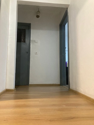 Apartament cu 2 camere decomandat Strada Silistra cu boxa,centrala si aer conditionat - imagine 3