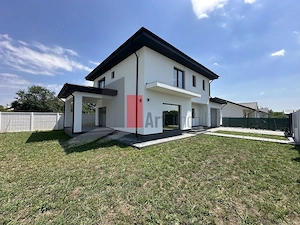 Vanzare vila 4 camere in Domnesti - imagine 9