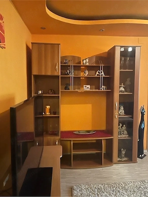 Apartament cu 3 camere,semidecomandat - imagine 5