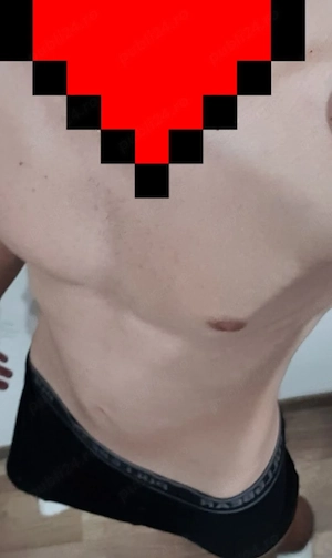 Baiat 23 ani pentru cupluri femei de orice varsta 