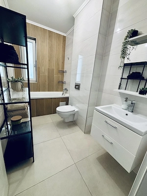 Apartament cu 2 camere, TERASA SE 16 MP Giroc  - imagine 5