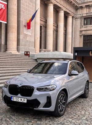 BMW X3 plug-in 
