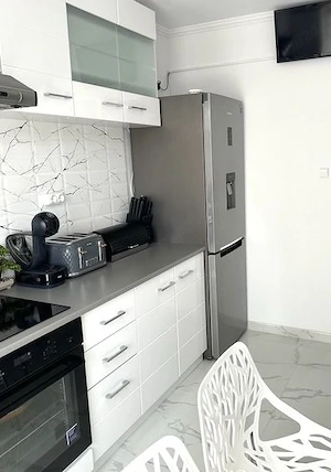 central in BACAU apartament cu 2 camere CHIRIE - imagine 7