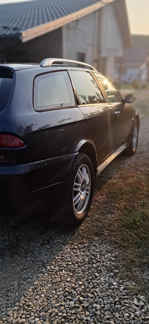 Alfa Romeo Crosswagon Q4 4x4 - imagine 4