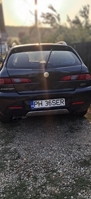 Alfa Romeo Crosswagon Q4 4x4 - imagine 2