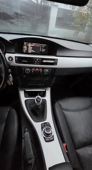 BMW seria3 E91 - imagine 3