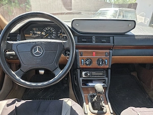 Dric funerar masina funerara Mercedes-Benz  - imagine 5