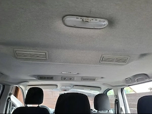 vând urgent Opel Vivaro b 2018  - imagine 6
