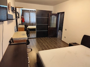 Apartament cu o cameră - imagine 4